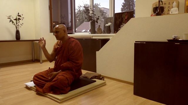 Бханте Ньянасиха. Лекция "Yoniso manasikāra (Мудрое размышление)" в центре Хагакурэ, Минск, Беларус смотреть онлайн