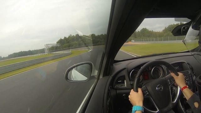 Astra J OPC @ Moscow Raceway 31.08.2013 (1st session) смотреть онлайн