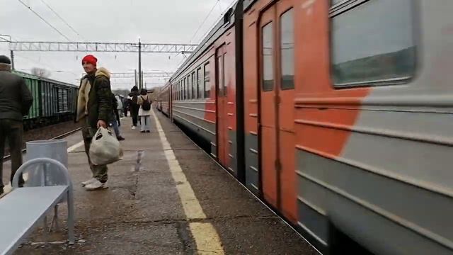 ЭД9МК-0086 на станции Высокая Гора ГЖД. 17.10.2023 by @stasich116 смотреть онлайн