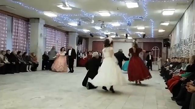 МАЗУРКА - ЦАРИЦА БАЛОВ смотреть онлайн