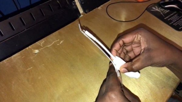 Apple Thunderbolt 3 (USB-C) to Thunderbolt 2 Adapter Unboxing