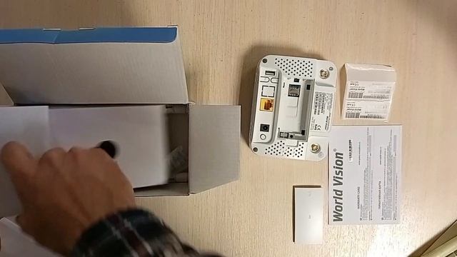 Роутер Wi-Fi со встроенным модемом World Vision 4G Connect Mini - комплект для раздачи интернета смотреть онлайн