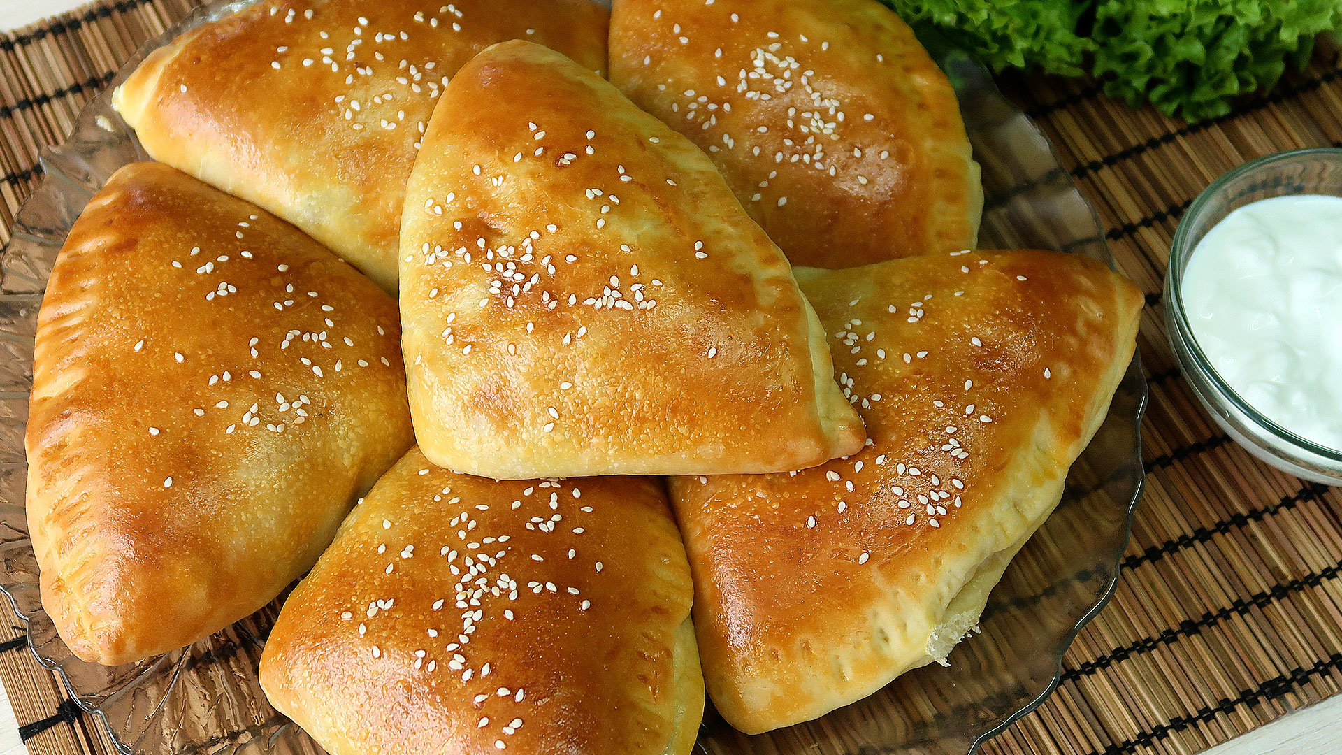 Вкуснейшие пирожки с мясом в духовке. Просто и быстро. смотреть онлайн