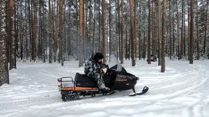 Первые покатушки на снегоходе Тайга Варяг 500.