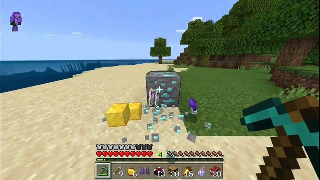 Minecraft PE, But Diamonds Drop OP Items! - Addon Showcase смотреть онлайн