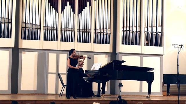 П.Чайковский - Чёрное адажио. София Горлачёва (скрипка), Татьяна Соболева (ф-но) 13.04.2017 смотреть онлайн