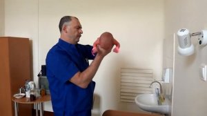 Осмотр новорожденного ортопедом в роддоме
