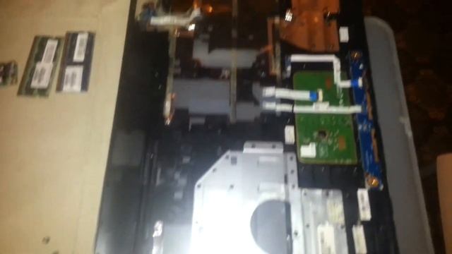 hp pavilion g6 disassembly and fan cleaning смотреть онлайн