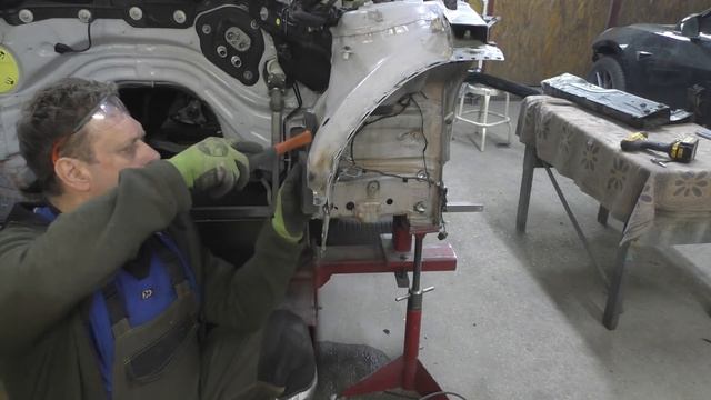 BMW M3. Front end restore. Ремонт переда. смотреть онлайн