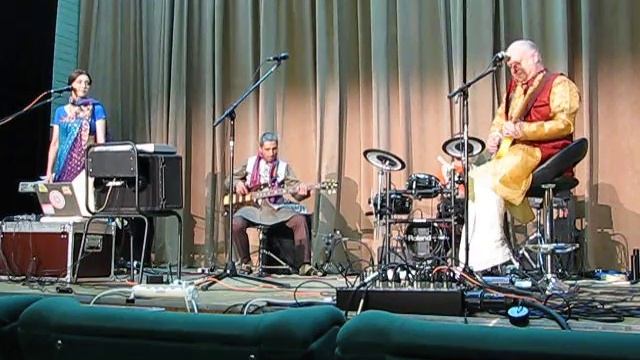 Гопал Бхаджан - Шри Радхе Говинда смотреть онлайн