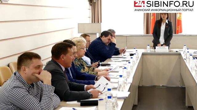 Депутат Сергей Бондаренко вступился попытался остановить вконец распоясавшегося коммерсанта Гусаров смотреть онлайн