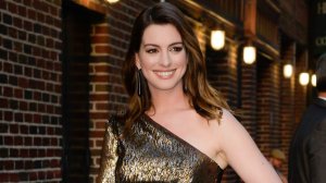 Anne Hathaway *              Александр Эгромжан, Людмила Соколова