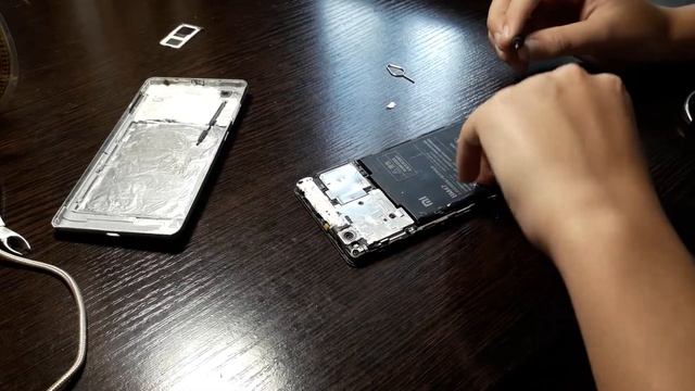 Повреждения телефона Xiaomi Mi Redmi 3S 2016года смотреть онлайн