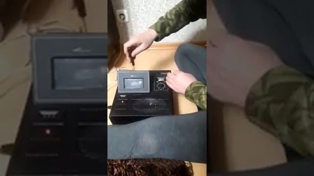 Народ! Кто помнит магнитофон Романтик производства СССР?!... смотреть онлайн
