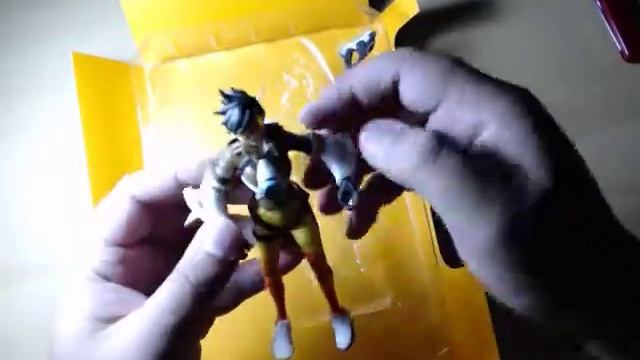 Unboxing: Overwatch Ultimates - Tracer смотреть онлайн