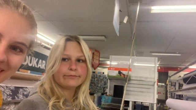 BYGGER EN BUR TILL MARSVINEN смотреть онлайн