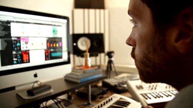 One To Watch: Setaoc Mass (Electronic Beats TV) смотреть онлайн
