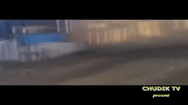 Курица укусила пацана смотреть онлайн