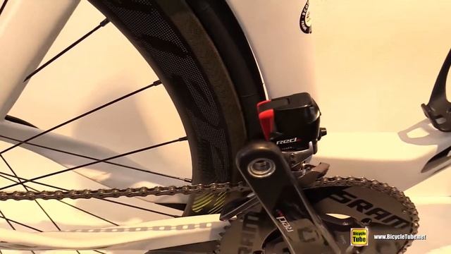 2017 Scott Plasma Triathlon Racing Bike - Walkaround - 2016 Eurobike смотреть онлайн