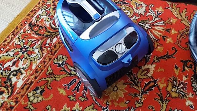 Пылесос VITEK с аквафильтром. Обзор пылесоса Vitek VT-1886 B / Распаковка смотреть онлайн