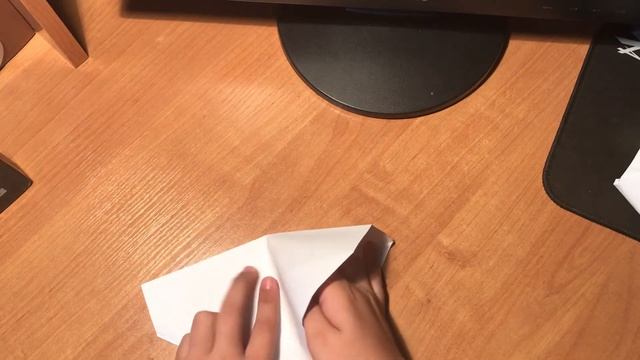 Хлопушка из бумаги (делайте из двойного листка из тетрадки моя ошибка) смотреть онлайн