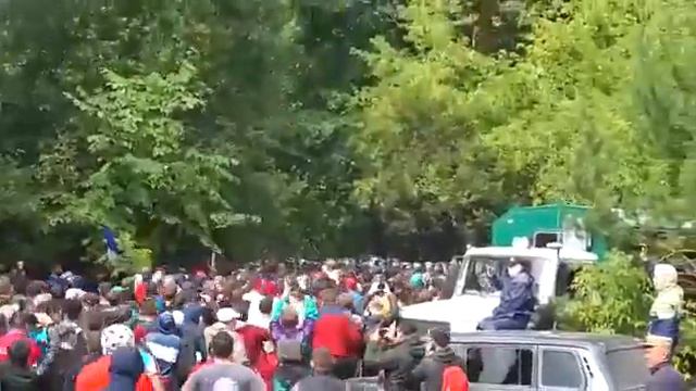🔴Розыскивается провокатор на Куштау махавший лопатой 16.07.2020. Персонаж не являлся защитником! смотреть онлайн