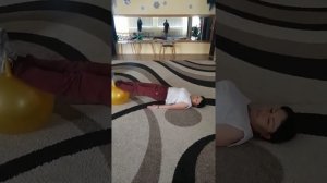 мастер - класс с педагогами на фитбол мячах