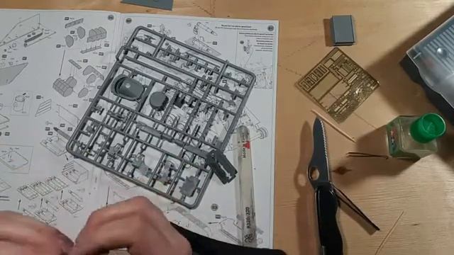 Сборка модели СУ-85 от MiniArt с полным интерьером. Часть 8 смотреть онлайн