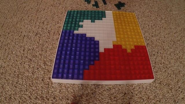 Completing a blokus board in time lapse смотреть онлайн