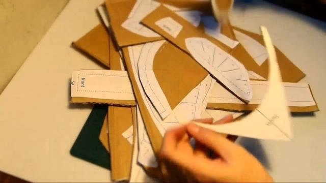 DIY King Leonidas Spartan Helmet Part 1 - Cardboard (free PDF) смотреть онлайн