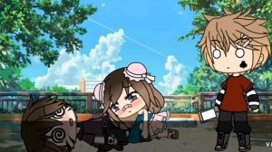 Озвучка „ей всего 8 лет"