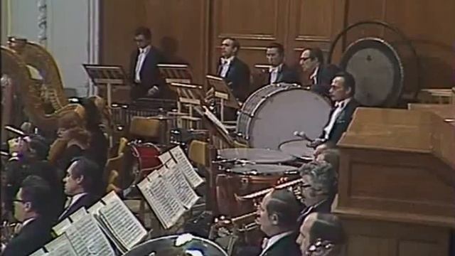 Tikhon Khrennikov plays Khrennikov Piano Concerto no. 2 - video 1981 смотреть онлайн