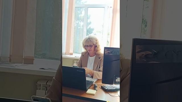 Ребенок с тройками в десятом классе не нужен. Часть 2 смотреть онлайн