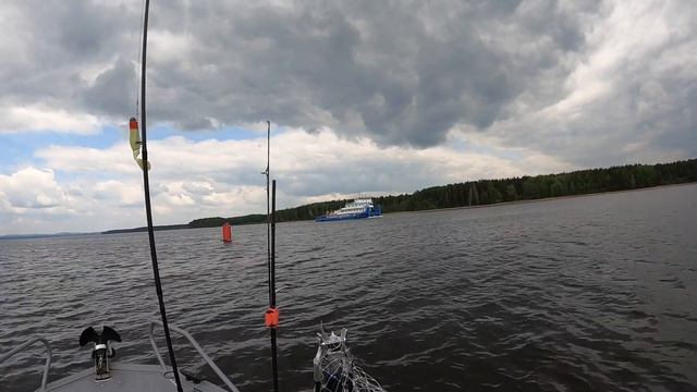 На лодке Волжанка 50+Yamer EFI60:  Пермь-Оса-Пермь. Рыбалка на Каме.