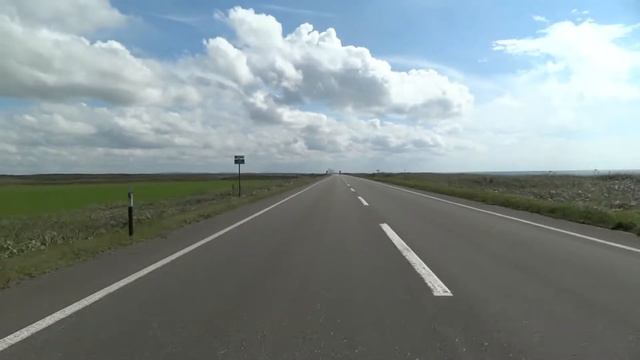 Touring in Sarobetsu, Hokkaido, Japan. смотреть онлайн