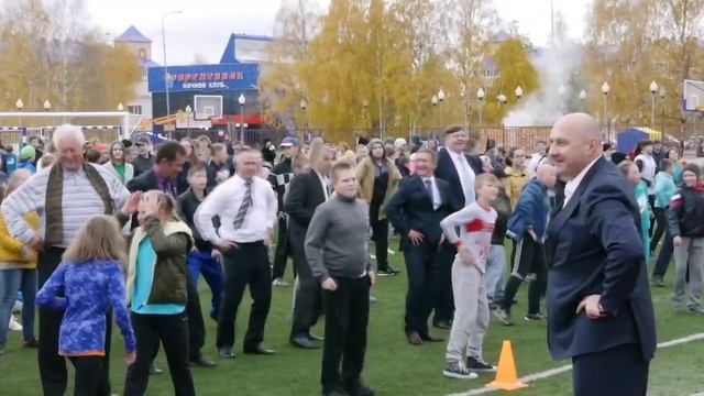 Фитнес–зарядка с Чемпионами смотреть онлайн