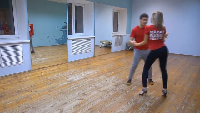 BACHATA - KSENIA & ZHENYA (RUSSIA) смотреть онлайн