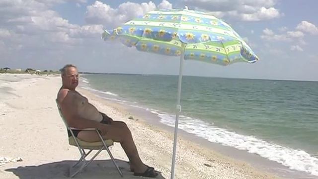 Поездка на Обиточную косу Азовского моря. A trip towards the Obitochnaya Spit of the Azov Sea смотреть онлайн