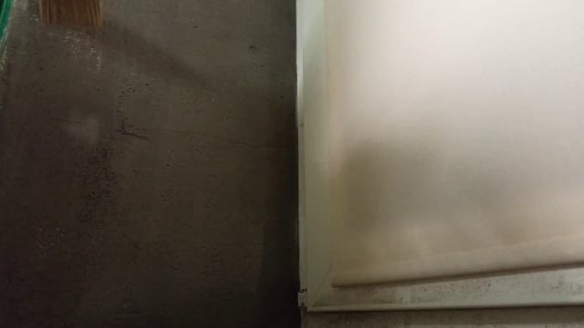 ?3ч.Муж был в шоке когда я отшпаклевала откос. Имитация мрамора из шпаклёвки. Осталось покрыть лако смотреть онлайн