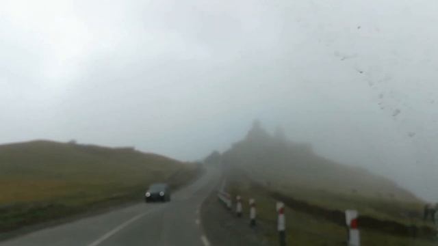 Грузия, Степанцминда посёлок у подножья горы Казбек. смотреть онлайн