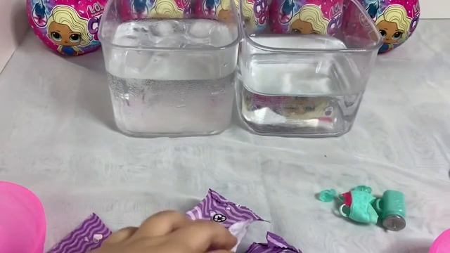 Обзор Куклы L.O.L. Lil Sister Color Change (Сестрички меняют цвет волос)