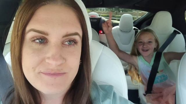 They Left Us!!! Girls and Boys Split Up! Do we Get a New Pet?!?! смотреть онлайн