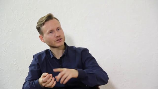 Кто Я? Евгений Койнов. "Один Светлый День" смотреть онлайн