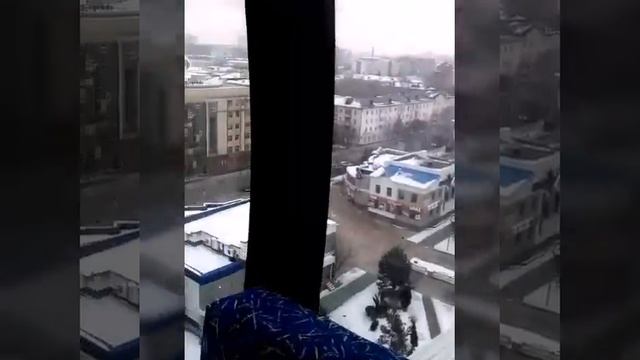 Первый раз еду на колесе Обозрения смотреть онлайн