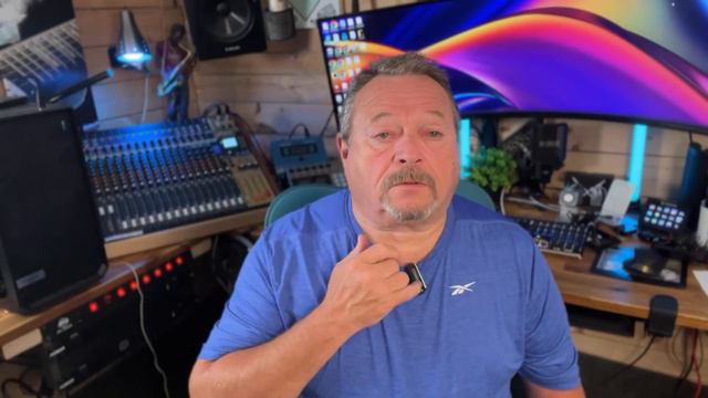 Comica Vimo S MI Wireless Microphone with case смотреть онлайн