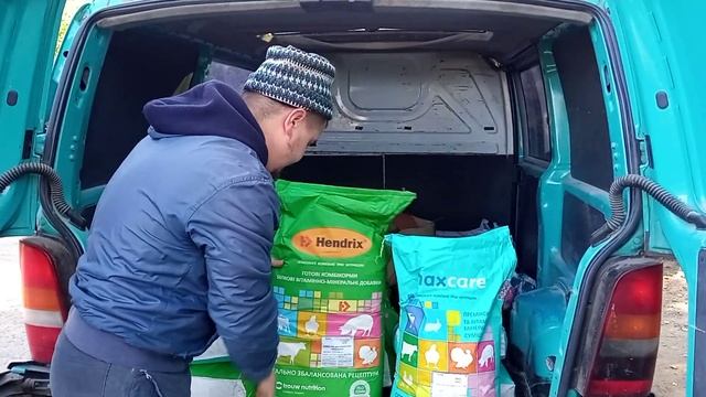 Взяли много ПРЕМИКСА для откорма свиней. Какой премикс выбрали? Цена. Свиноводство.