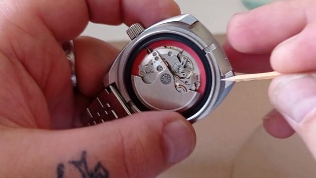 что делать если механические часы бегут вперёд или отстают. часы восток. ремонт. смотреть онлайн