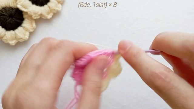 Вяжем бабочку крючком ?? Crochet butterfly with ? смотреть онлайн