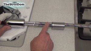 █ Установка Смеситель на мойку КУХНИ / Проблема с ШЛАНГАМИ / TheStroiDom