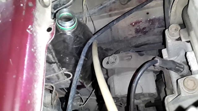 ? Куда ИСЧЕЗАЕТ БЕНЗИН. Почему большой расход топлива. Поиск причин.Карбюратор, протечка, испарение смотреть онлайн